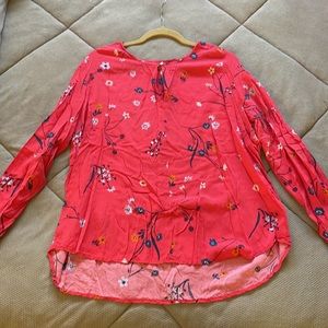 Gap XXL Coral and Floral Long Sleeve Blouse